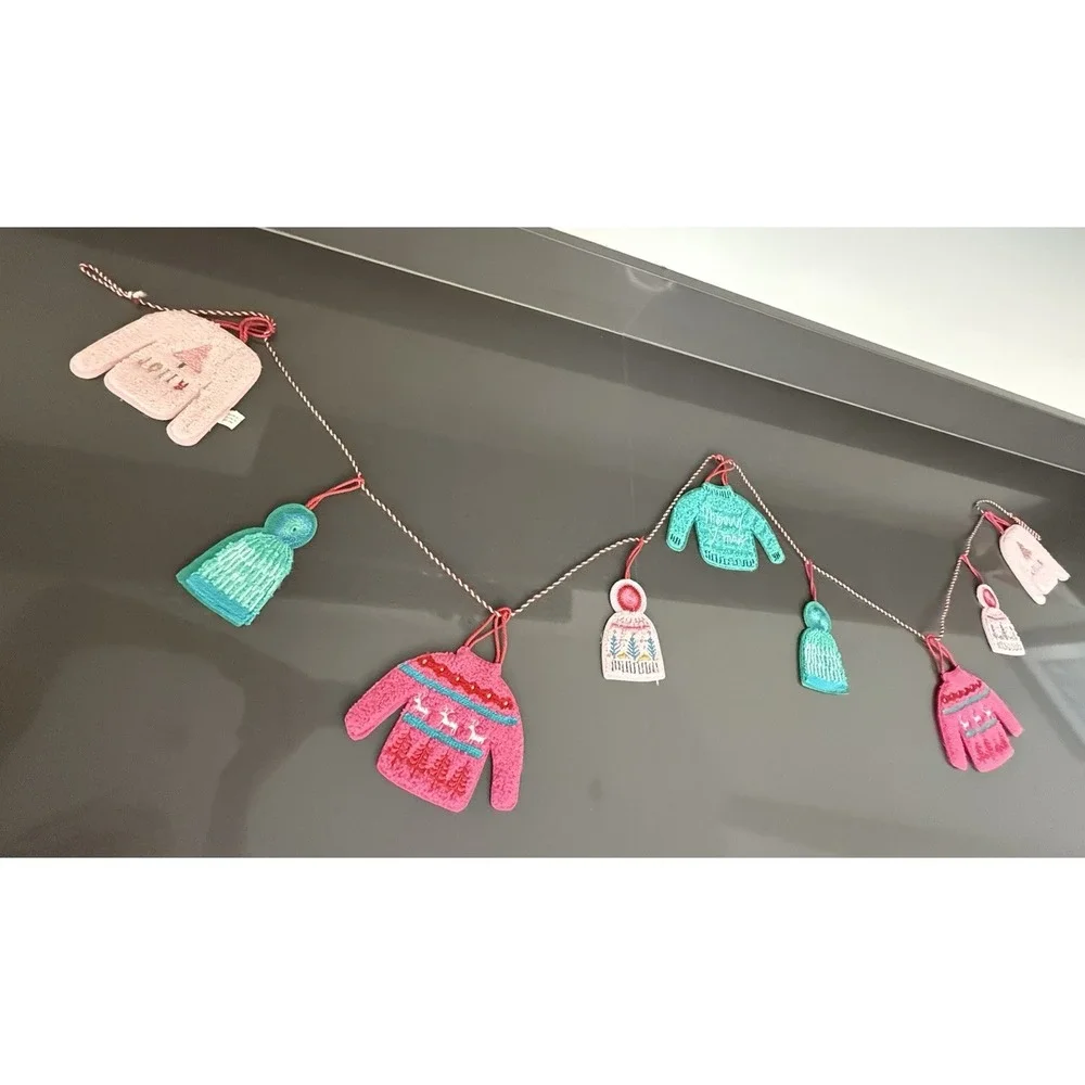 Christmas‎ Holiday Sweaters Beanies Garland